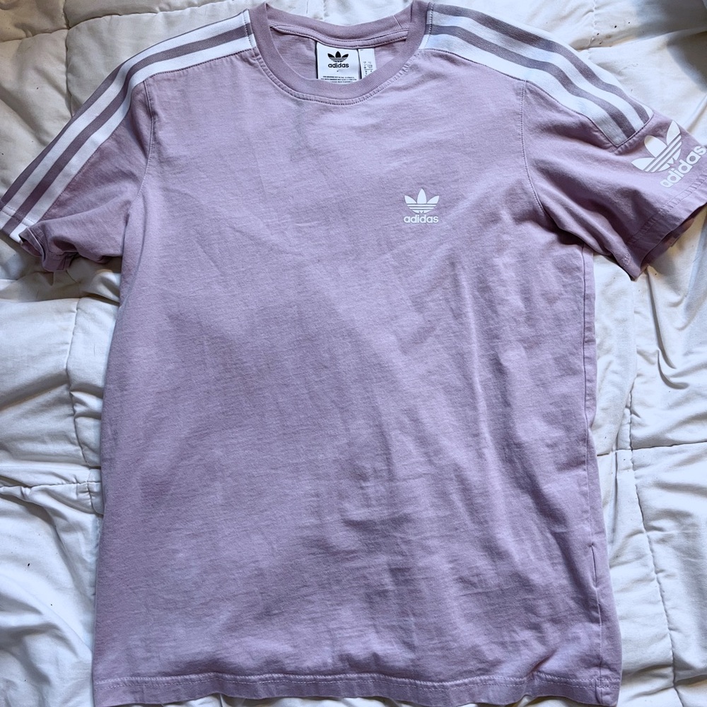 mens lavender adidas t-shirt// size small